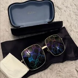 Gucci | Accessories | Gucci Gg44s Rainbow Logo Mirrored Lens  display picture 1